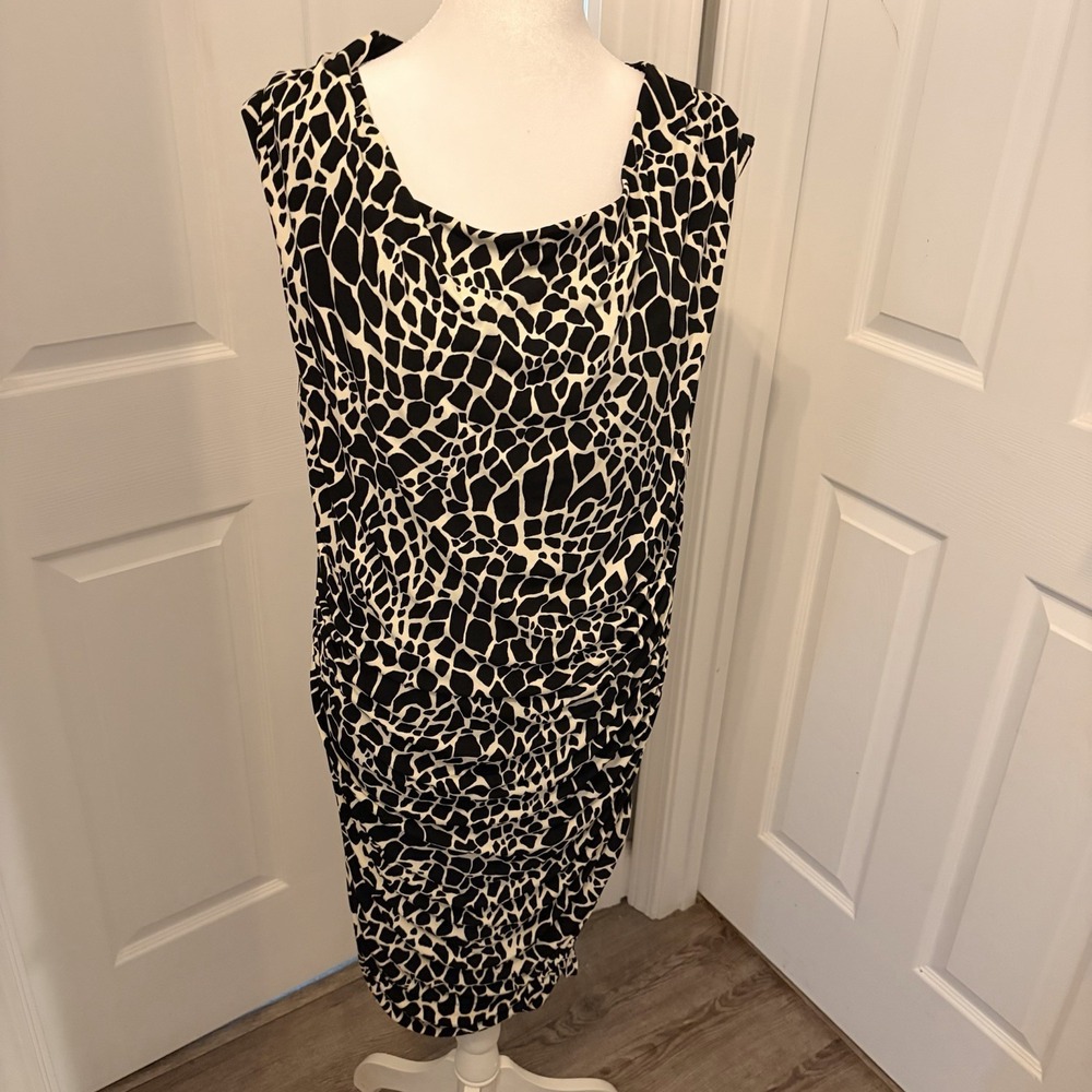 Enfocus Women 14W Animal Print Ruched Sheath Dress Sleeveless Cocktail Workwear